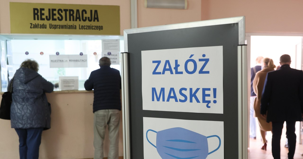 Najnowsze dane dotyczące Covid-19 w Polsce. Kto najczęściej choruje?