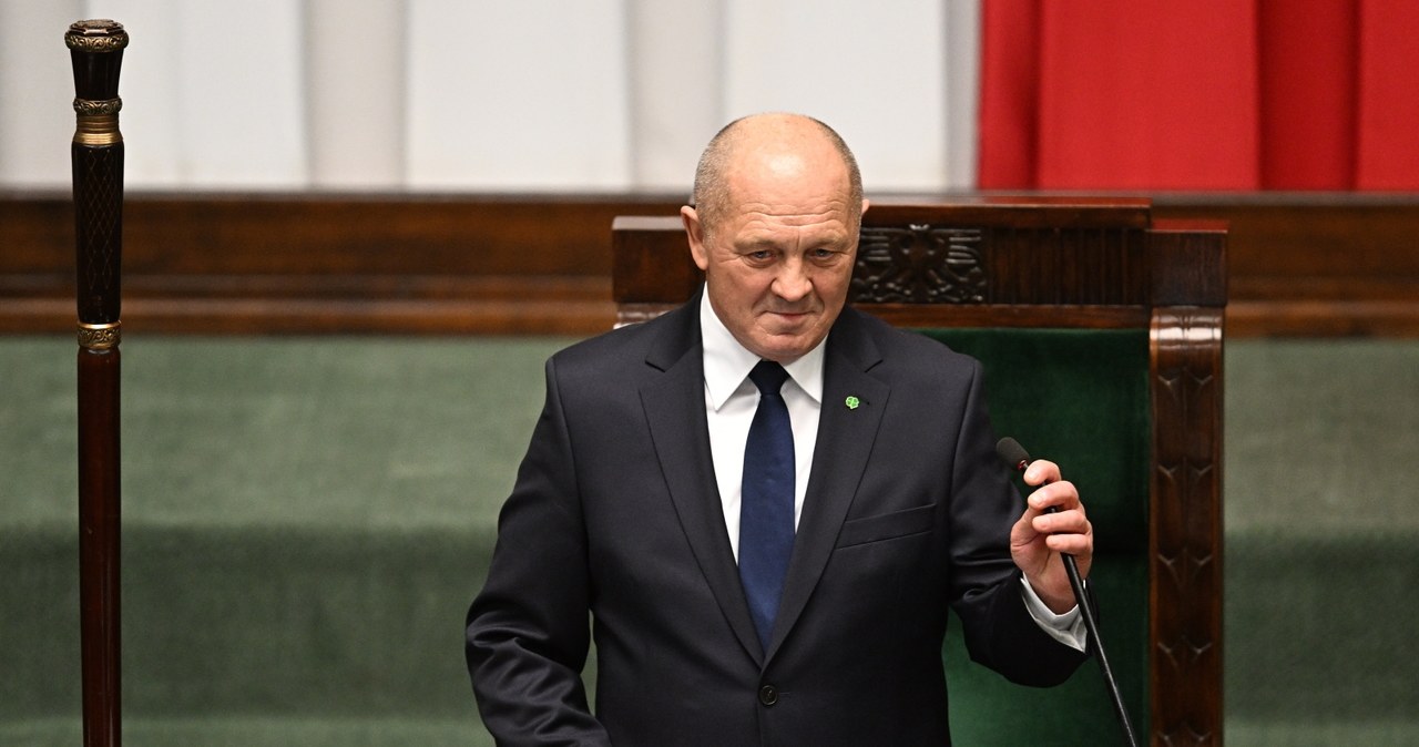 Marszałek senior Marek Sawicki otworzył Sejm X kadencji [TRANSMISJA]