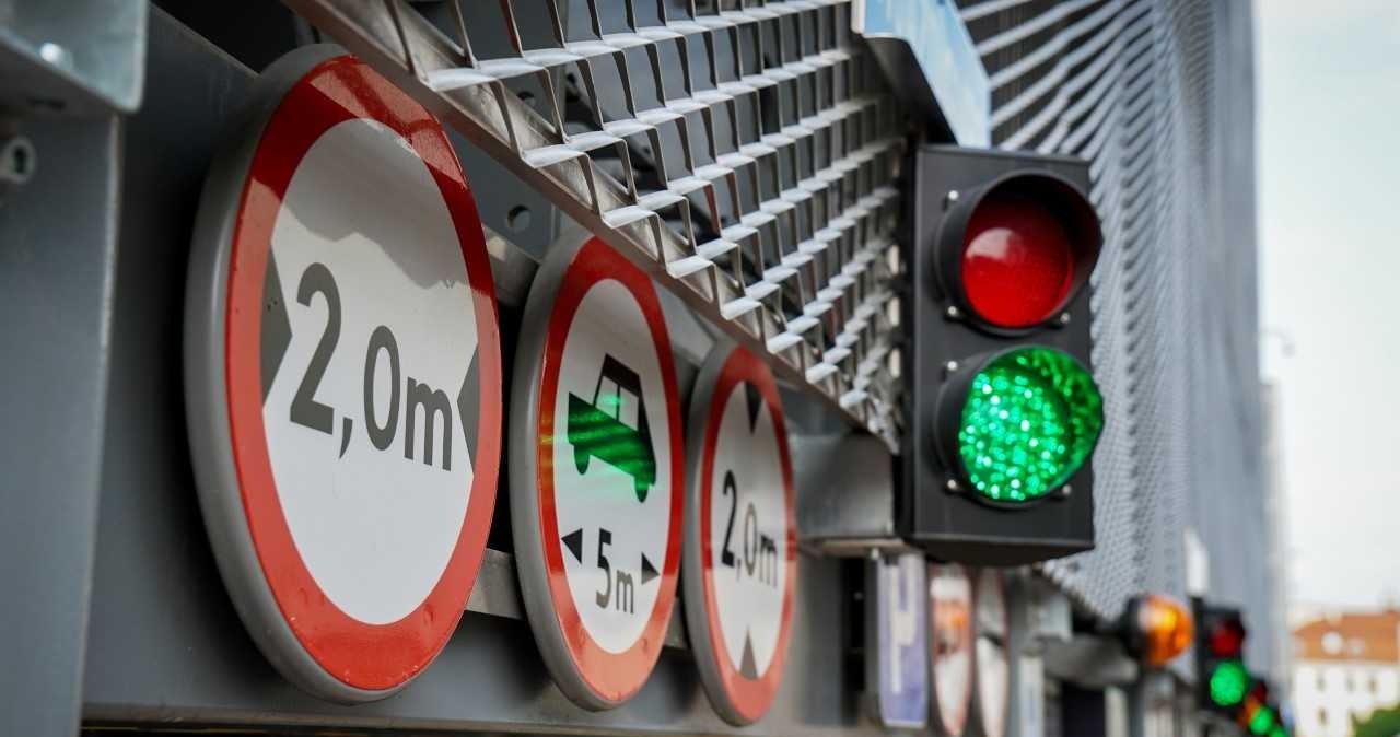 Automatyczne parkingi w centrum Katowic do końca listopada bezpłatne