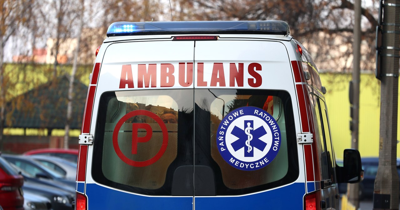 Brutalny atak nożem na pracownicę biura. Kobieta trafiła do szpitala