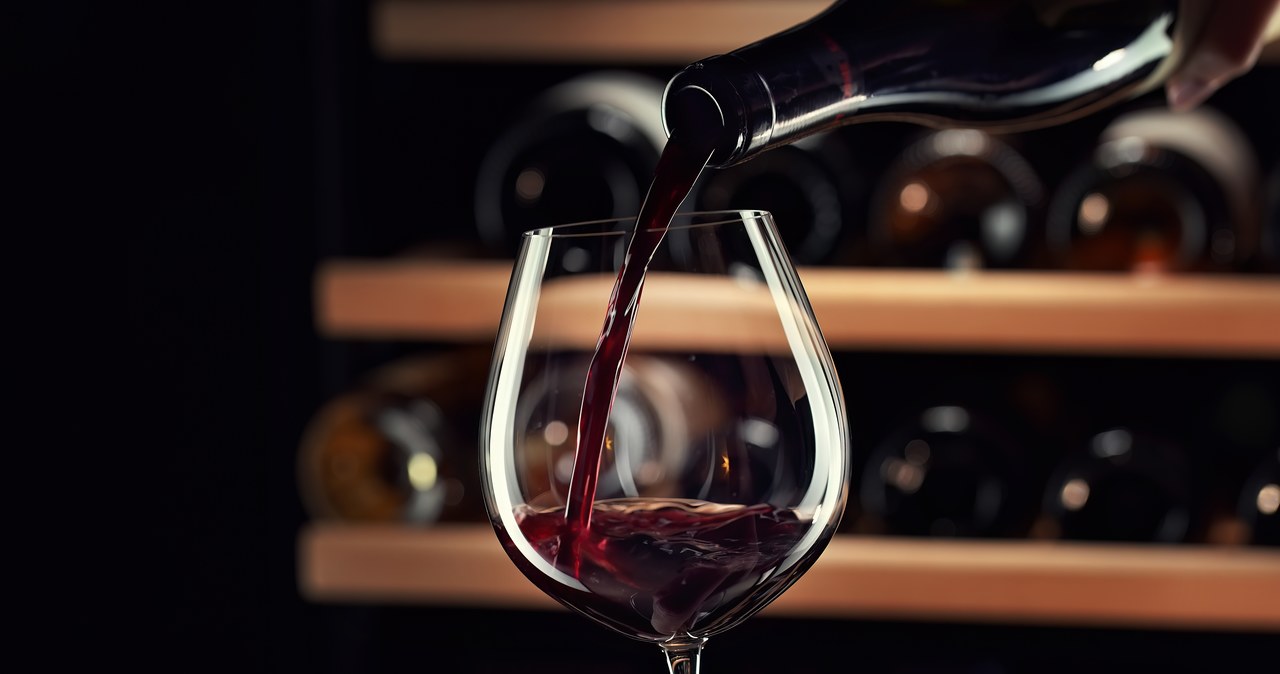 Za dużo wina z Bordeaux. Rusza likwidacja części winnic