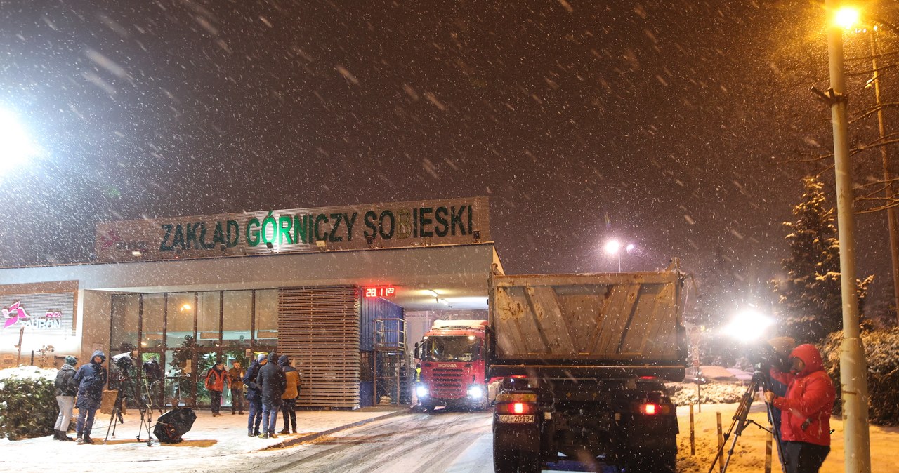 Rozerwanie rurociągu w kopalni Sobieski. Prokuratura wyjaśni okoliczności śmierci 4 osób