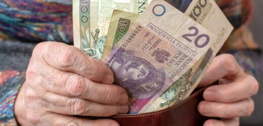 „Trzynastka”, „czternastka” i rekordowa waloryzacja. Oto co czeka emerytów w 2024 roku