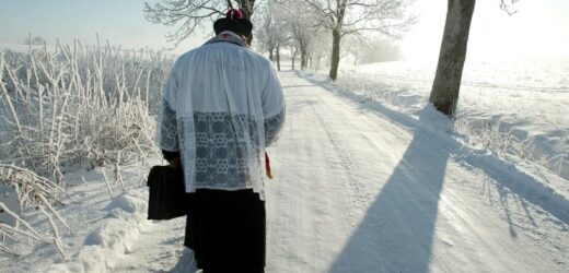 Kiedy rozpoczyna się kolęda? Spodziewaj się księdza już po 27 grudnia