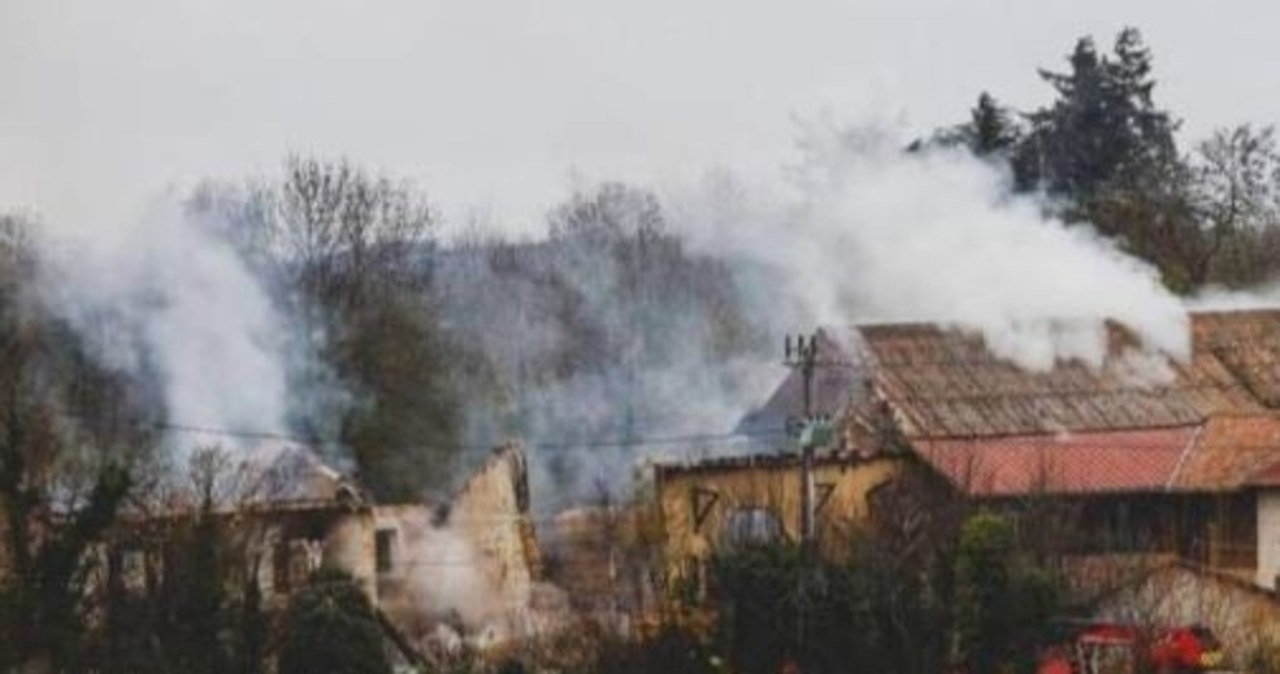 Zastrzelił rodziców i podpalił dom. 15-latek aresztowany