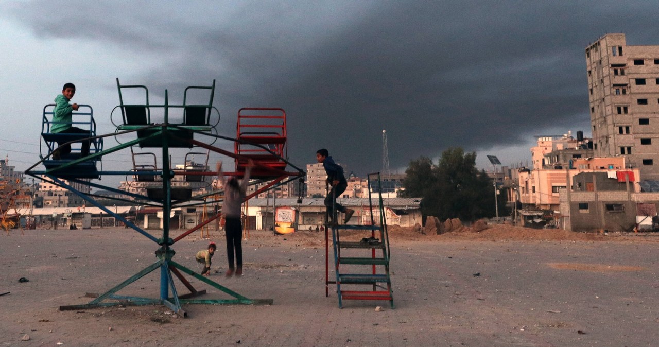 Izrael atakuje Hamas także na południu Strefy Gazy