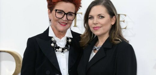 Jolanta i Aleksandra Kwaśniewskie brylują na ściance. Tak wyglądały na premierze finału „The Crown”