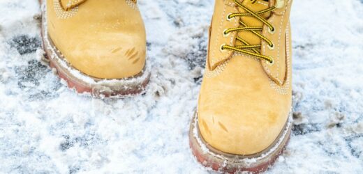 Natrzyj buty zanim wyjdziesz na śnieg. Domowy patent lepszy, niż drogie środki