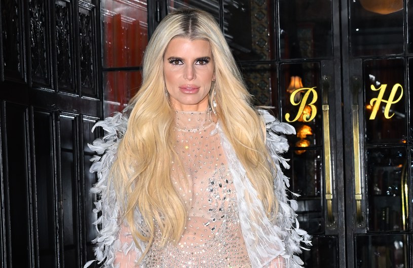 Jessica Simpson jest nie do poznania. Tak zmieniła się na przestrzeni lat