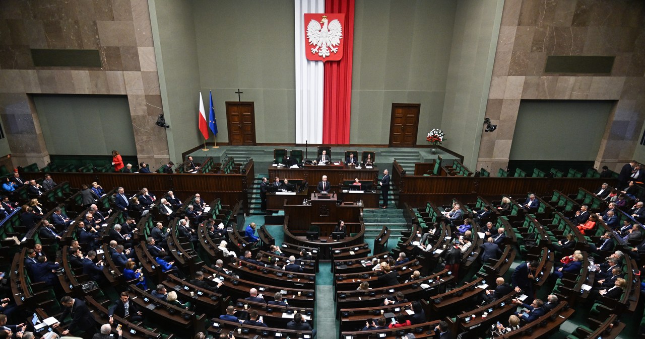 Transmisja obrad Sejmu. Oglądaj na żywo