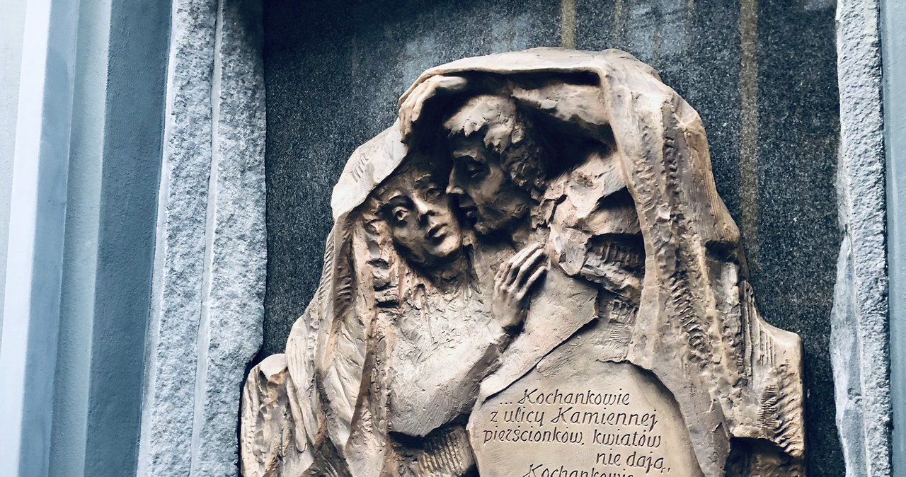Podziwiaj „Kochanków z ulicy Kamiennej”