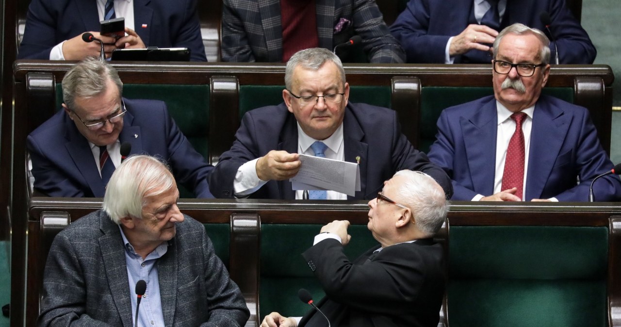 Wybory kopertowe. Pierwsza komisja śledcza powołana