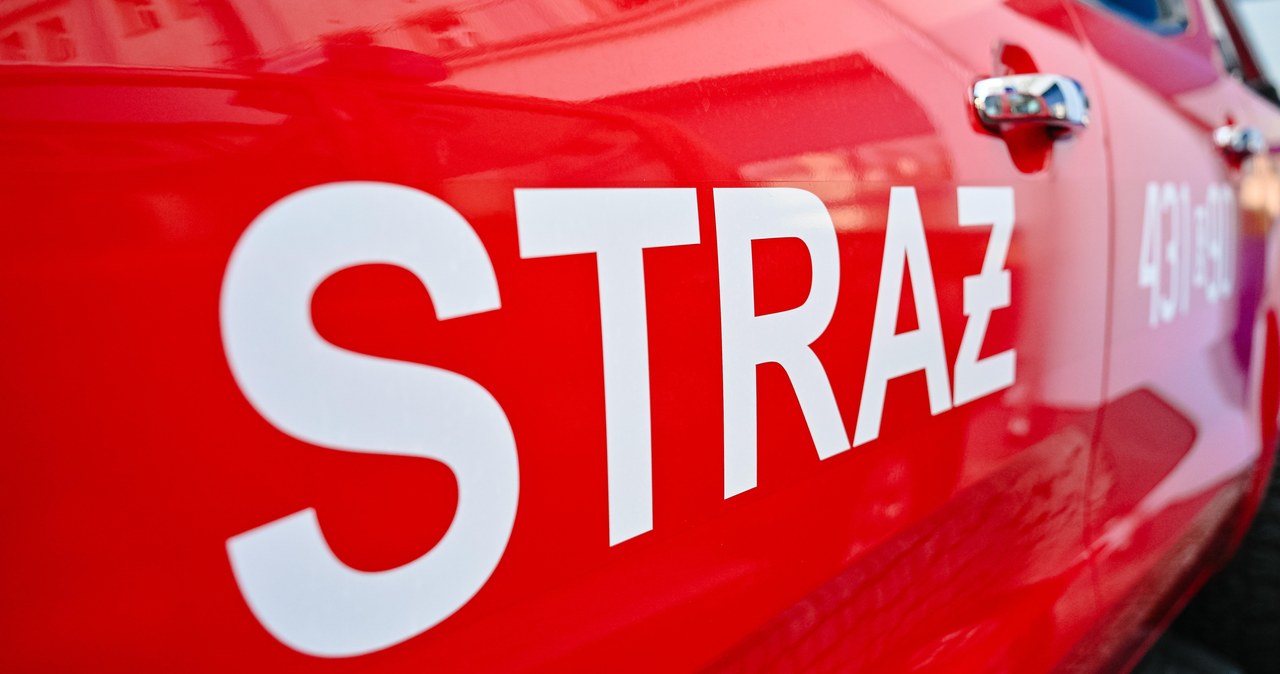 Pożar kamienicy. Troje dzieci w szpitalu