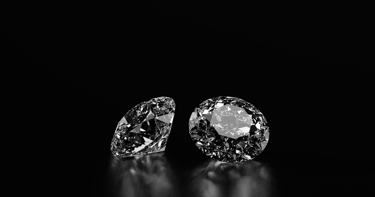 Nowy pakiet sankcji na Rosję. Zakazano sprowadzania diamentów