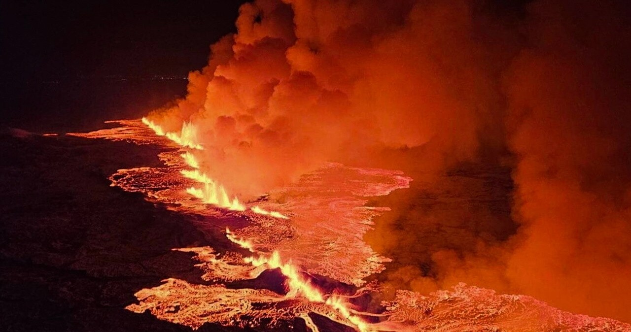 Erupcja wulkanu na Islandii. Ewakuowano mieszkańców rybackiego miasteczka [WIDEO]