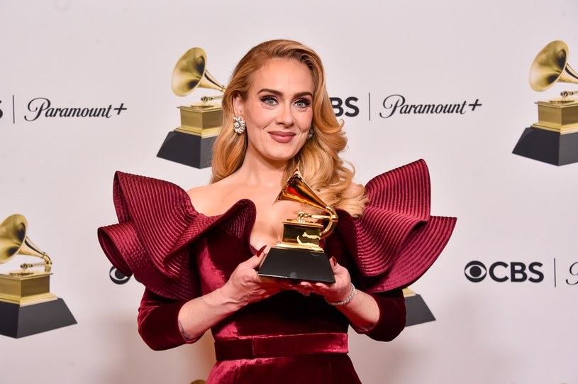 Adele przyznała się do kontrowersyjnego czynu. Wielu Polaków też to robi