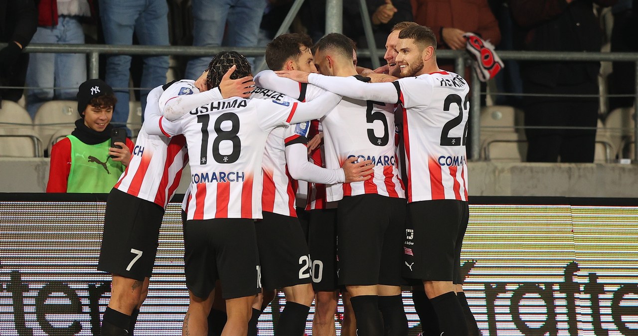 Cracovia pokonuje Legię. Zwycięstwo w cieniu żałoby