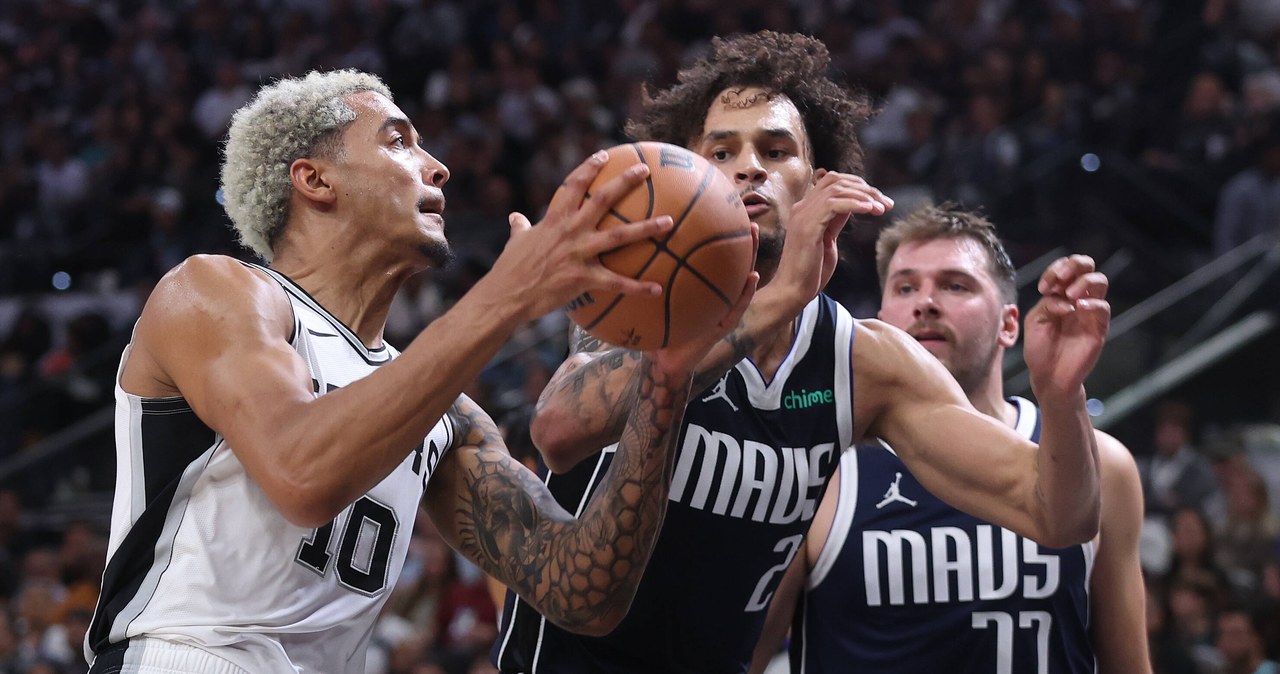 Świetny występ Sochana nie wystarczył. Spurs gorsi od Maverick