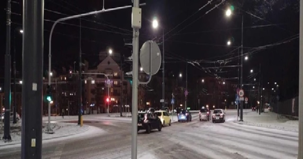 Lubelskie: Ponad 140 kolizji z powodu oblodzenia dróg