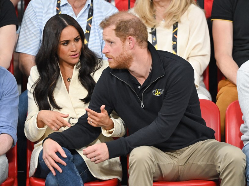Meghan Markle stara się wiązać koniec z końcem? Wróci do aktorstwa?