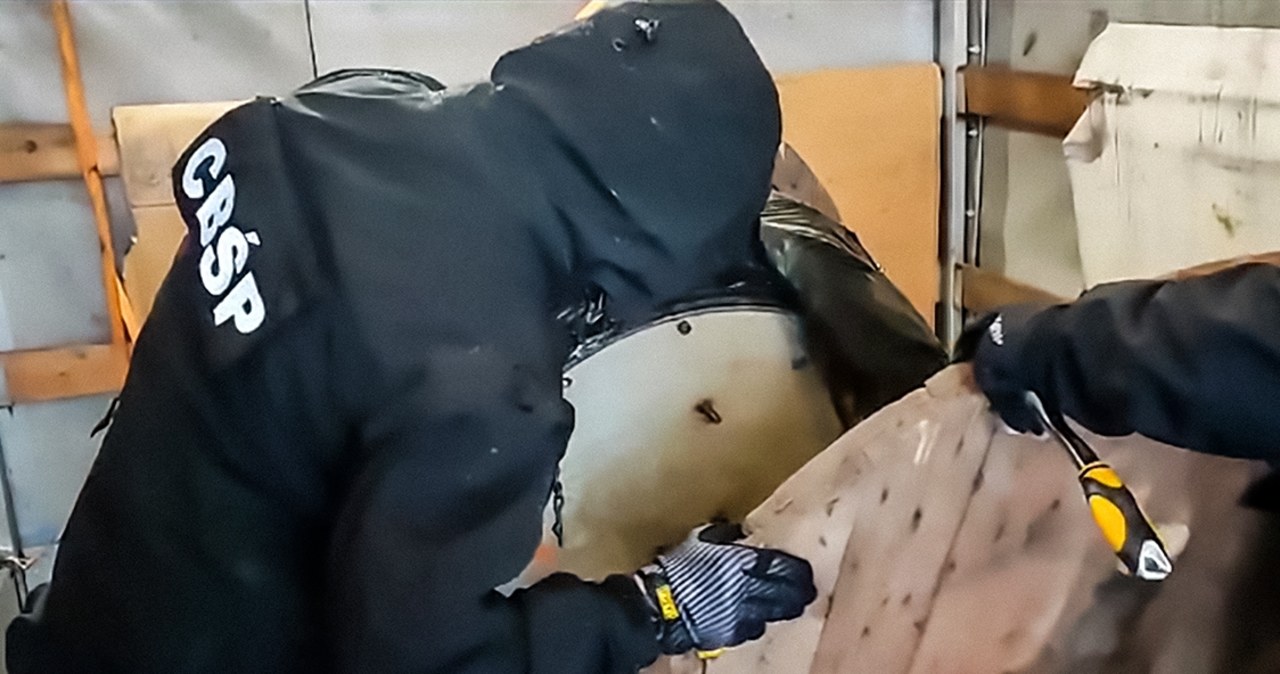 Marihuana w bębnie kablowym. Akcja CBŚP w Krakowie