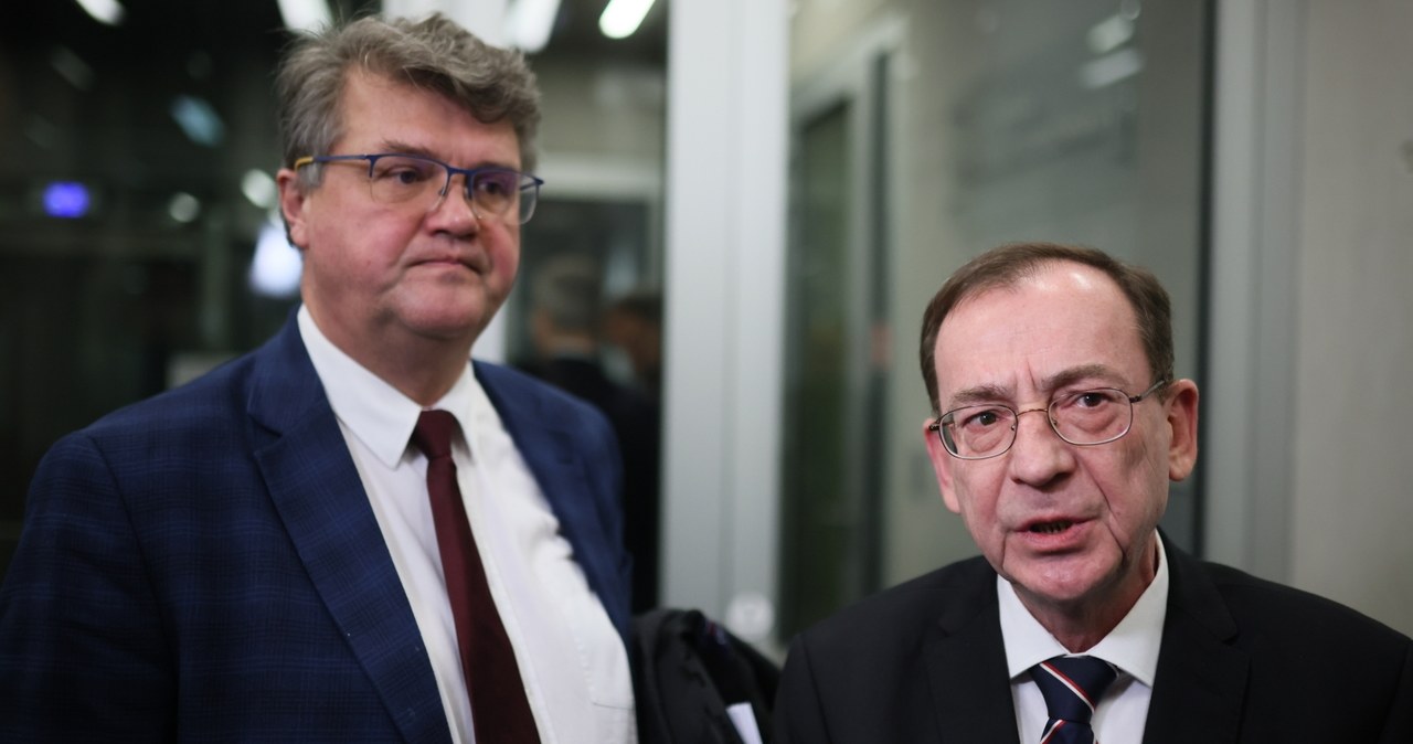 Zamieszanie z Kamińskim i Wąsikiem. Przyszli na obrady komisji sejmowej