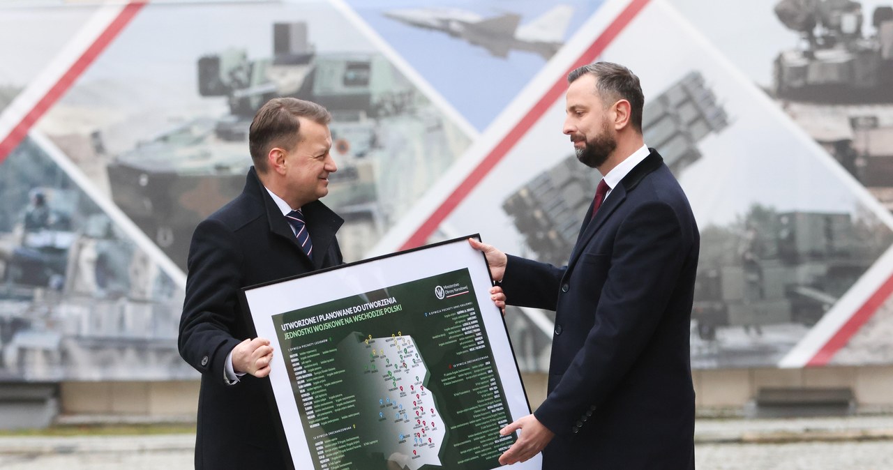 Błaszczak krytykuje MON ws. obiektu, który wleciał do Polski. Jest odpowiedź