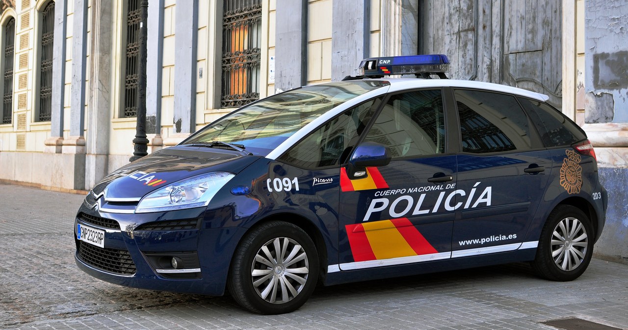 W Barcelonie zatrzymano przemytników narkotyków. „Paczki miały trafić m.in. do Polski”