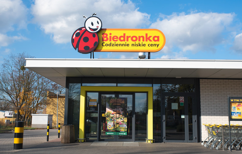 Kontrole w kasach samoobsługowych. Przy zakupach trzeba będzie pokazać dowód