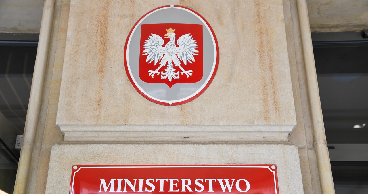 Ministerstwo Edukacji i Nauki przestało istnieć. Są dwa nowe resorty
