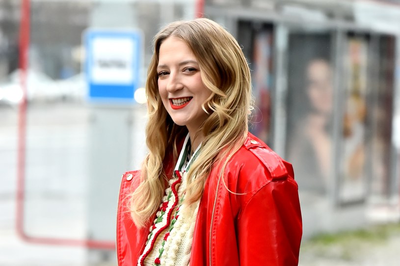 Lara Gessler wie, co modne. Ta stylizacja to prawdziwa petarda