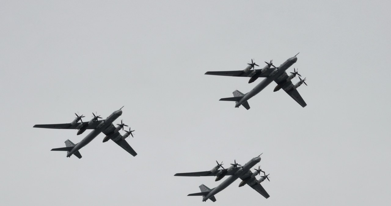 21 rosyjskich bombowców strategicznych w powietrzu. Alarm w całej Ukrainie