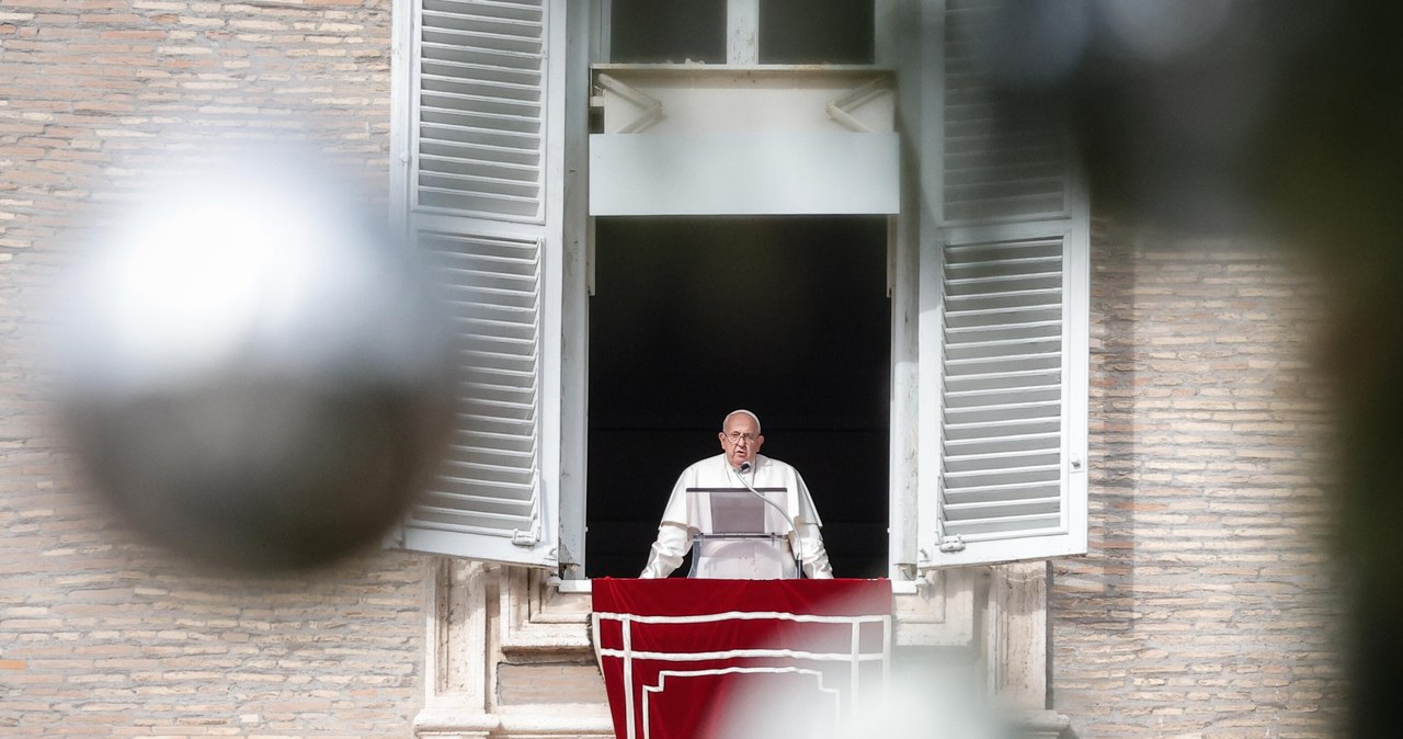 Nazwał papieża Franciszka „uzurpatorem”. Ksiądz ukarany ekskomuniką