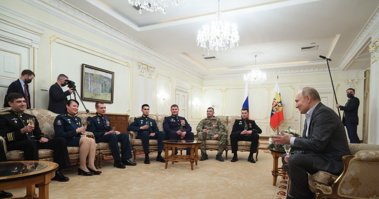 Putin rozmawiał z żołnierzami. „Ukraina nie jest wrogiem. Zachód jest”