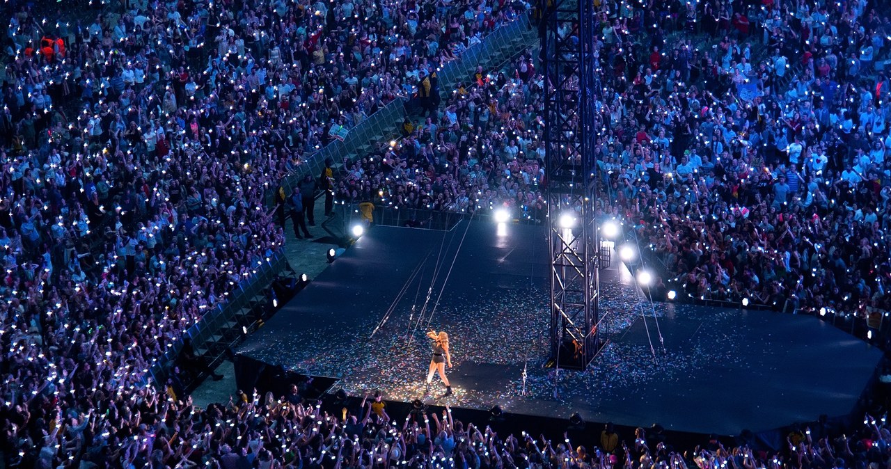 Bilety coraz droższe. „Gwiazdy wykorzystują popularność koncertów stadionowych”
