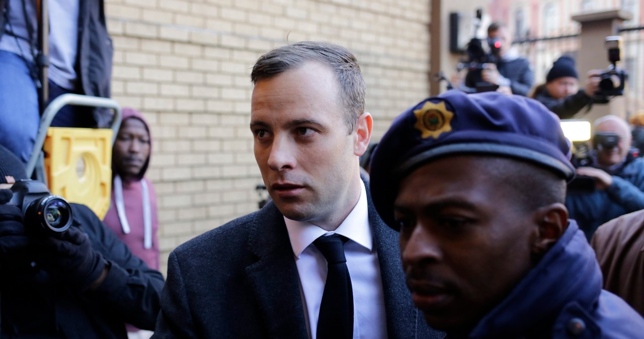 „Blade Runner” Oscar Pistorius opuszcza więzienie 11 lat po zabójstwie narzeczonej