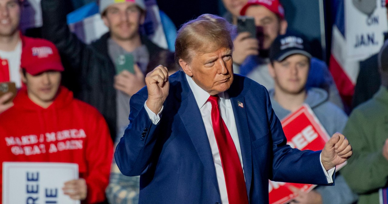 Firmy Trumpa zarabiały podczas jego prezydentury m.in. na biznesie z Chinami