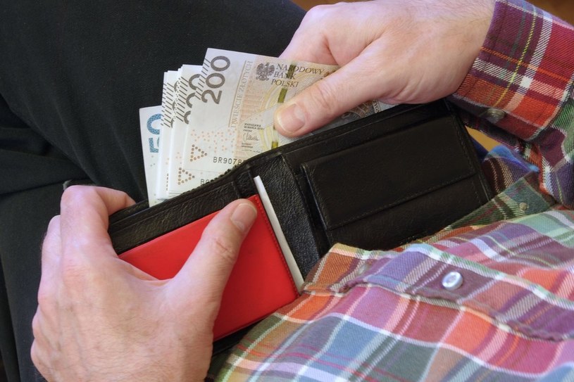 Rekordowe kwoty zasilą konta seniorów. Tyle wyniesie 13. i 14. emerytura w 2024 roku