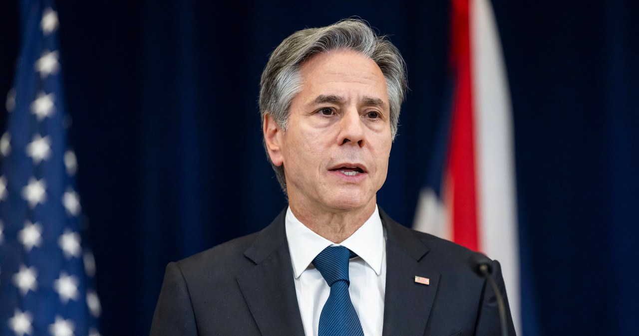 Król Jordanii ostrzega sekretarza stanu USA