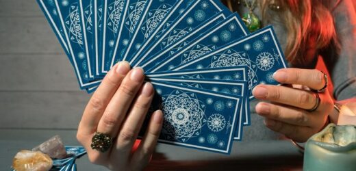 Tarot na dzisiaj. Sprawdź, co zobaczyła w kartach wróżka Diana