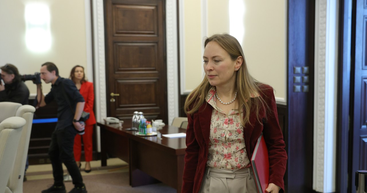 Wypłata 7 mld euro dla Polski w marcu? Termin „zbyt ambitny”