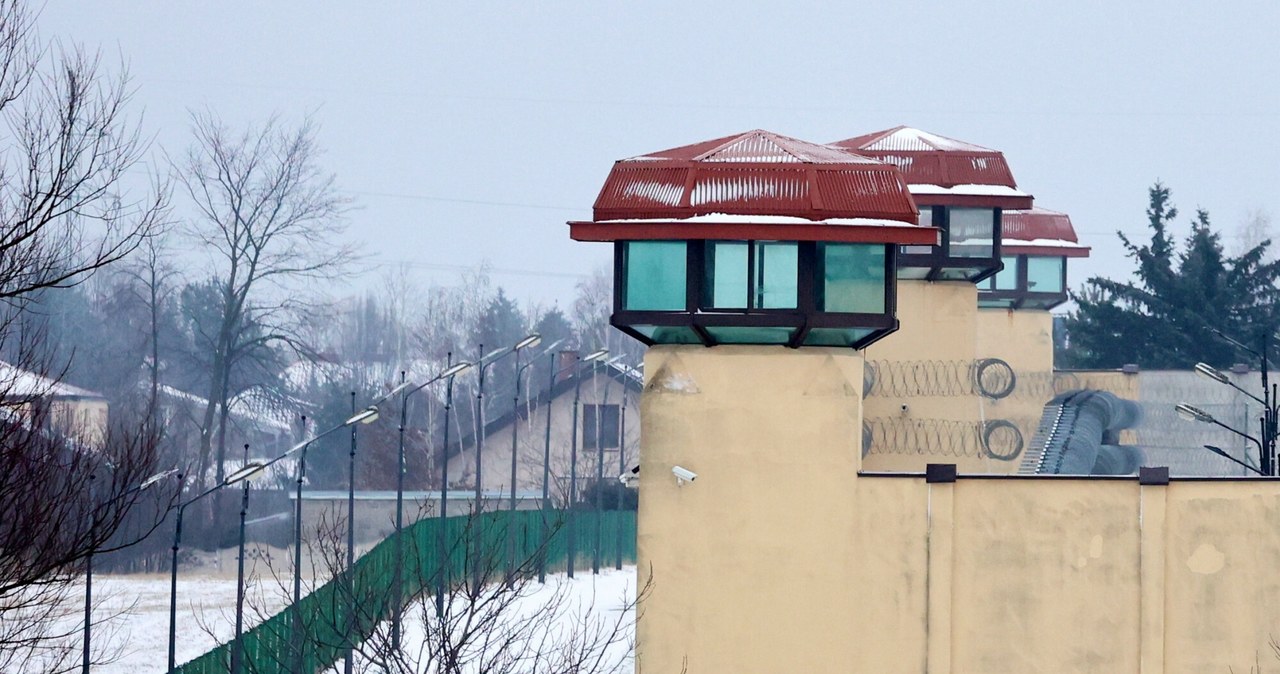 Ułaskawienie w „trybie prezydenckim”. Kiedy Kamiński i Wąsik mogą wyjść z więzienia?