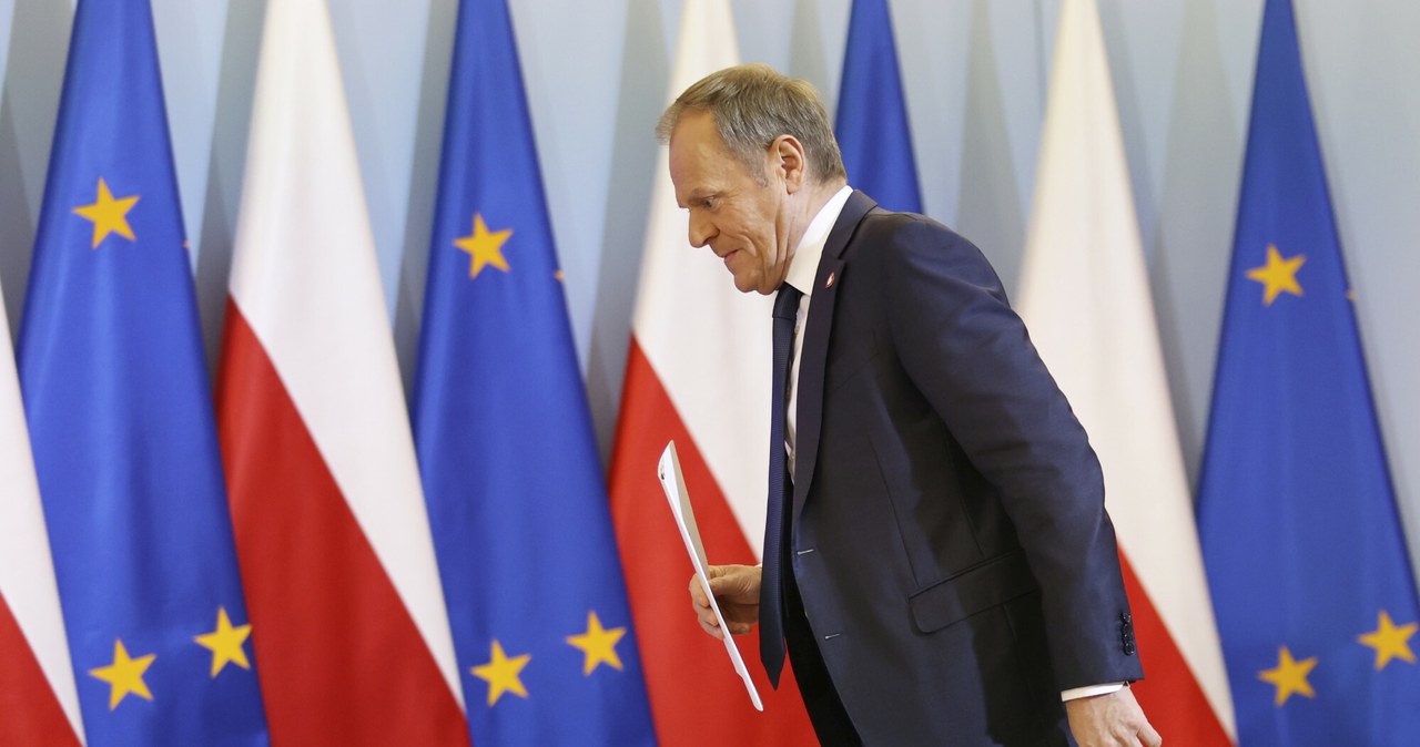 Miesiąc rządu Donalda Tuska
