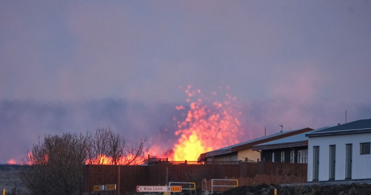 Islandia: Erupcja wulkanu trwa. Zmniejszył się wypływ lawy