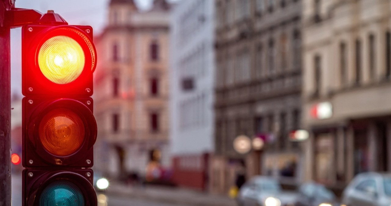 System Red Light w Łodzi. Ważne informacje dla kierowców