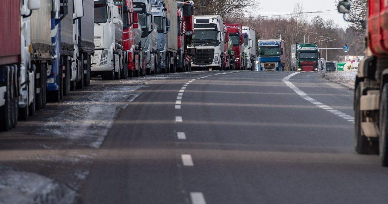 Koniec protestu przewoźników na granicy z Ukrainą. Jest reakcja unijnej komisarz