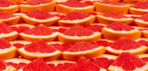 Naturalny pogromca oponki. Jedz pół owocu dziennie i obserwuj jak waga się zmniejsza