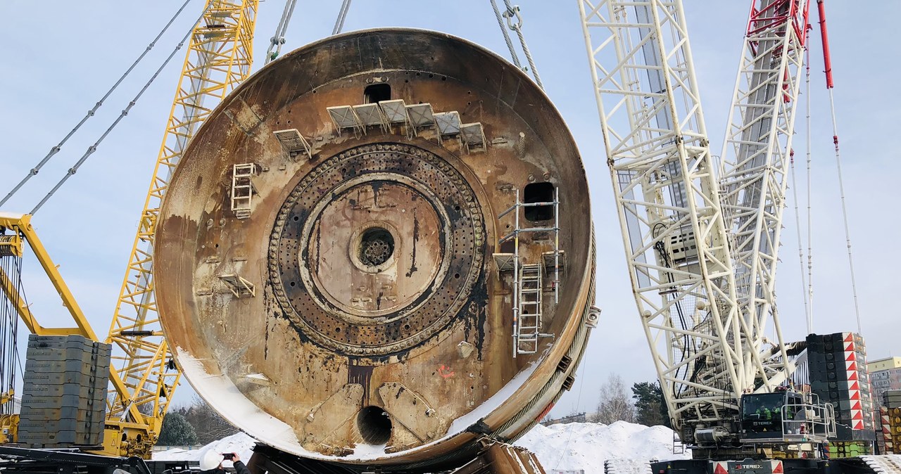 Łódź: Pociąg TBM „przeleci” nad torami