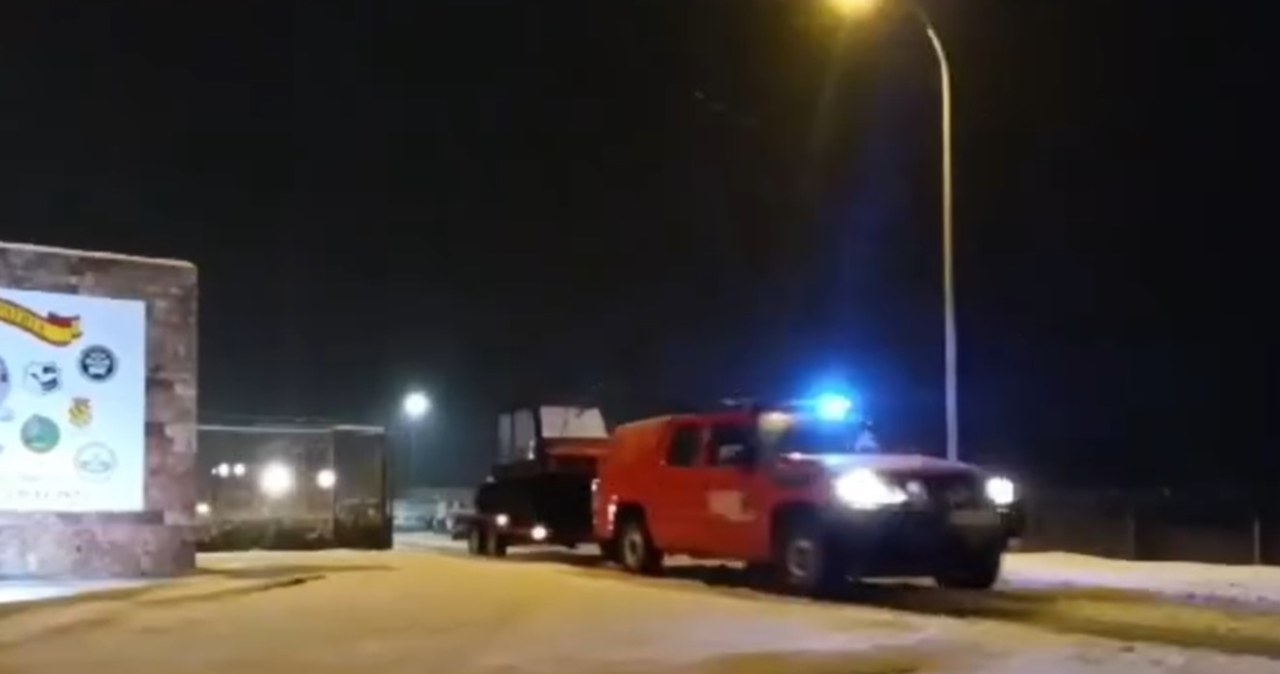 Żołnierze na hiszpańskiej autostradzie. Pomocy potrzebowało 600 kierowców [WIDEO]