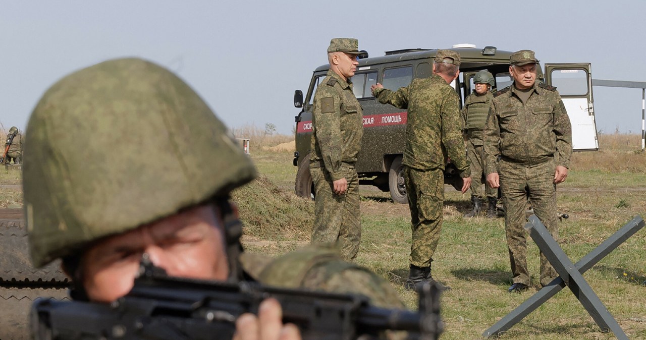 „Rozwodnicy – za karę – na front”. Kuriozalny pomysł w Rosji